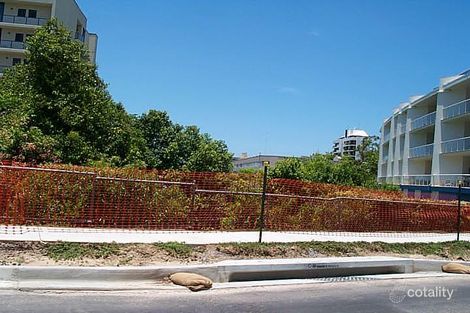 Property photo of 20/45 Deakin Street Kangaroo Point QLD 4169