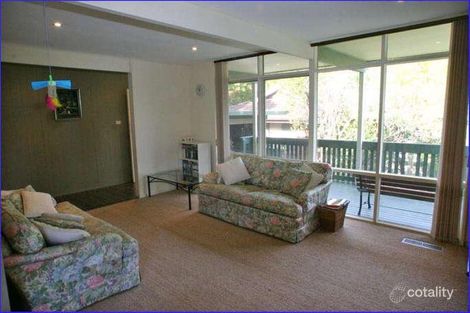 Property photo of 38 Nalya Road Narraweena NSW 2099