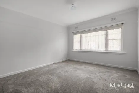 Property photo of 128 McKinnon Road McKinnon VIC 3204