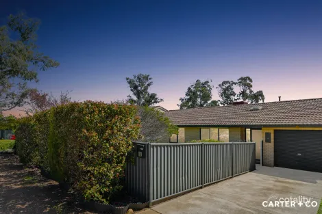 Property photo of 19 Epenarra Close Hawker ACT 2614