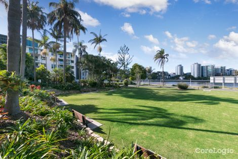 Property photo of 2207/25 Anderson Street Kangaroo Point QLD 4169