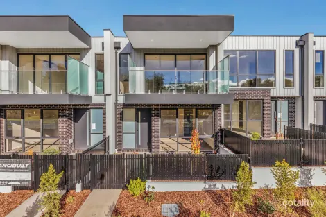 52 Station Lake Rd, Lara, VIC 3212