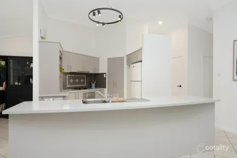 Property photo of 18 Butterfly Crescent Douglas QLD 4814