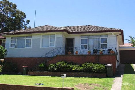 63 Murray Park Rd, Figtree, NSW 2525