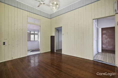 Property photo of 35 Regent Street Granville QLD 4650