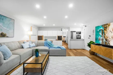 Property photo of 57/55 Harries Road Coorparoo QLD 4151