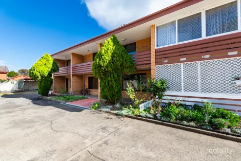 2/39 Atkinson St, Queanbeyan East, NSW 2620