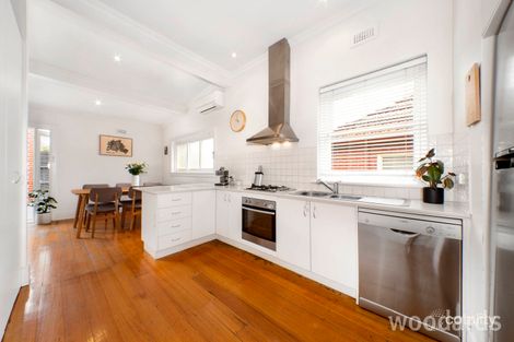 Property photo of 2/40-42 Woornack Road Carnegie VIC 3163