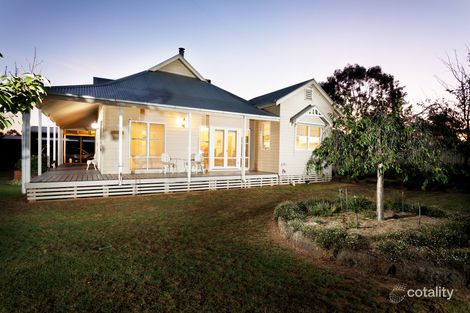 27 METEORITE ST, MURCHISON, VIC 3610