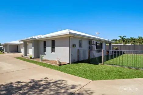 32 Midshipman St, South Mission Beach, QLD 4852