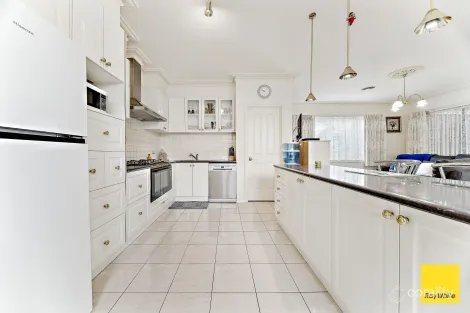 Property photo of 19 Wattle Drive Heathcote VIC 3523