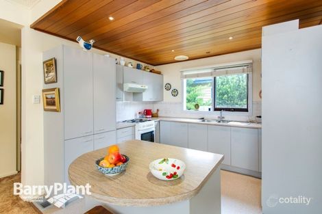 Property photo of 24 Mark Street Rosebud VIC 3939