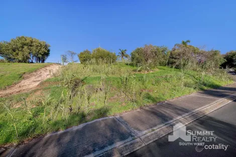 Property photo of 21 Allan Road Binningup WA 6233