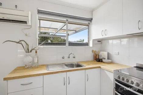 Property photo of 36 Barton Crescent Burton SA 5110