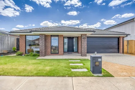 48 Grampians Dr, Moe, VIC 3825
