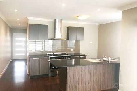 Property photo of 23 Domain Way Craigieburn VIC 3064