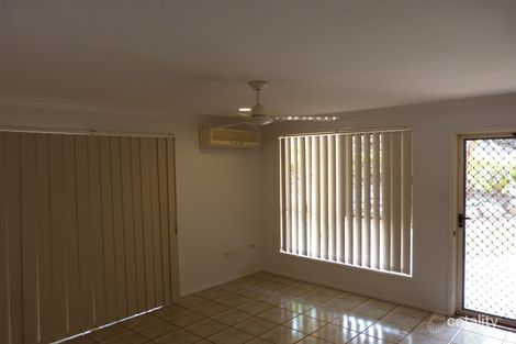 Property photo of 8A Lakeside Place Clinton QLD 4680
