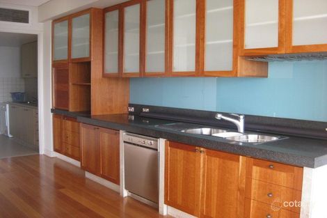 10/1 Corkhill St, North Fremantle, WA 6159