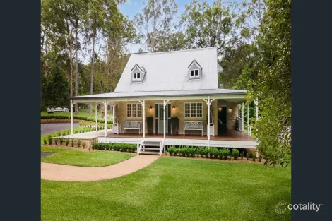 220 Gibbons Rd, Samford Valley, QLD 4520