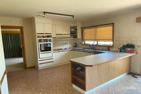 Property photo of 38 Orchard Circuit Shepparton VIC 3630