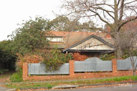 14 Myrniong Gr, Hawthorn East, VIC 3123