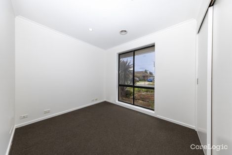 Property photo of 34 Hotham Crescent Hoppers Crossing VIC 3029