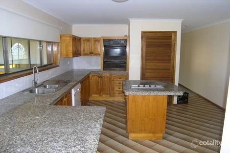 Property photo of 24 Rossmoya Street Carindale QLD 4152