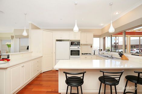 Property photo of 32 Tozer Road Warrnambool VIC 3280