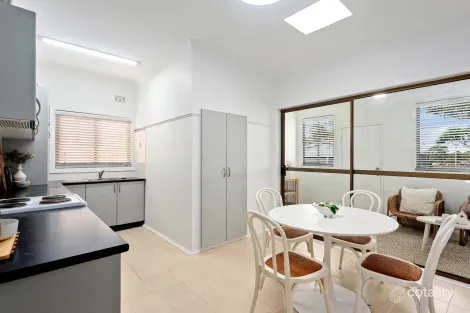 Property photo of 16 Daphne Street Barrack Heights NSW 2528