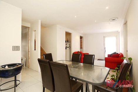 Property photo of 2 Dyson Drive Lynbrook VIC 3975