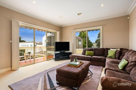 Property photo of 2/7 Bloomfield Avenue Maribyrnong VIC 3032