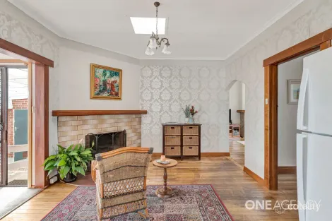 Property photo of 2 Linton Street Upper Burnie TAS 7320