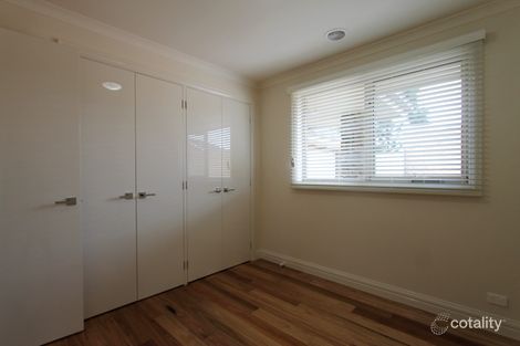 Property photo of 3/6 Burnett Court Mill Park VIC 3082