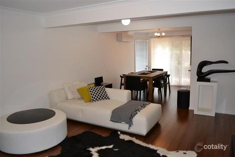Property photo of 3/2 Cassowary Drive Burleigh Waters QLD 4220