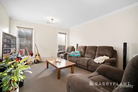 Property photo of 4 Paramount Parade Alfredton VIC 3350