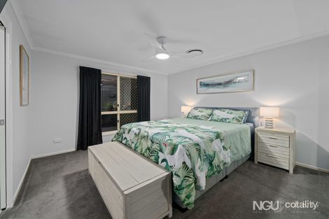 Property photo of 37 Kingston Way Raceview QLD 4305