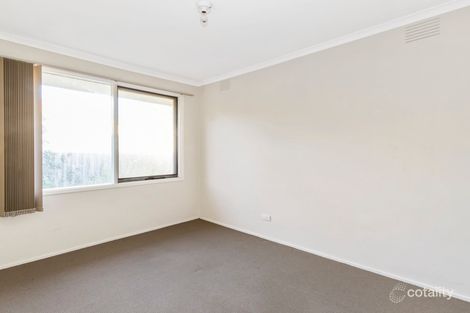 Property photo of 13 Robert Molyneux Avenue Endeavour Hills VIC 3802