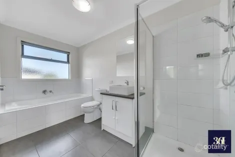 Property photo of 23A Tableland Road Tarneit VIC 3029