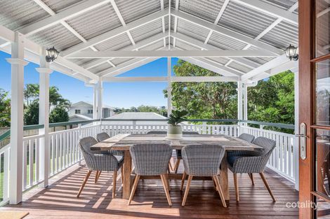 Property photo of 85 Stradbroke Avenue Wynnum QLD 4178