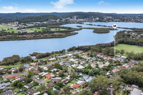 14 Jirrah Ave, Point Clare, NSW 2250