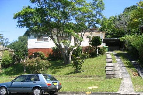 Property photo of 1 Heather Crescent Wyoming NSW 2250