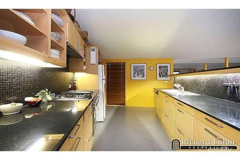 Property photo of 7 Finniss Crescent Narrabundah ACT 2604