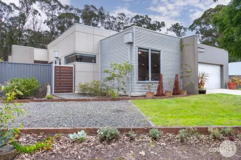 Property photo of 3 Kookaburra Close Mount Helen VIC 3350