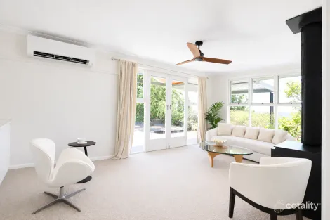 Property photo of 8 McKell Street West Bathurst NSW 2795