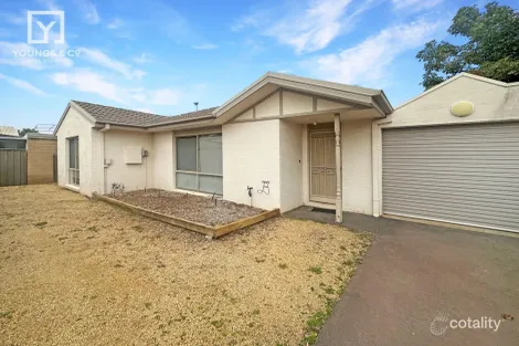 Property photo of 2/8 Glenlyon Avenue Shepparton VIC 3630