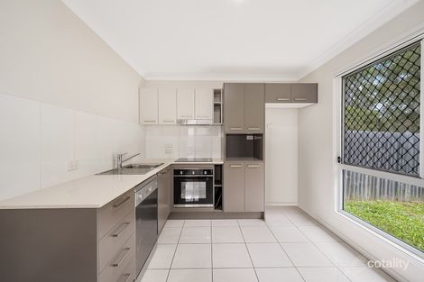 Property photo of 2/63 Jones Street Rothwell QLD 4022