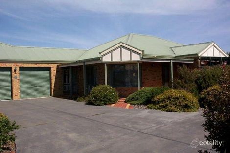 14 Traminer Dr, Mount Martha, VIC 3934