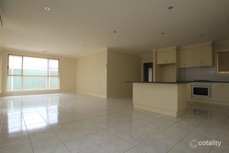 Property photo of 2/5 Verity Court Altona Meadows VIC 3028