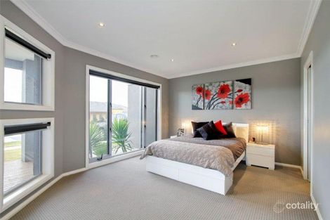 Property photo of 5 Kangaroo Grass Rise Traralgon East VIC 3844