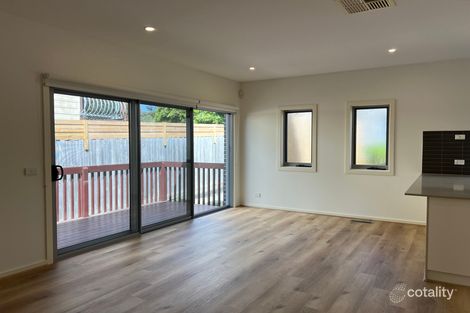 Property photo of 11 Davey Avenue Dromana VIC 3936